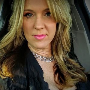 Meet your Posher, Candy